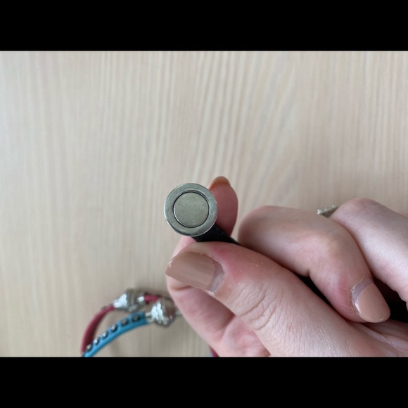 3 magnetic bracelets - Picture 3 of 4